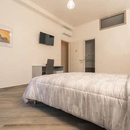 Domoblu Camere In Centro-3